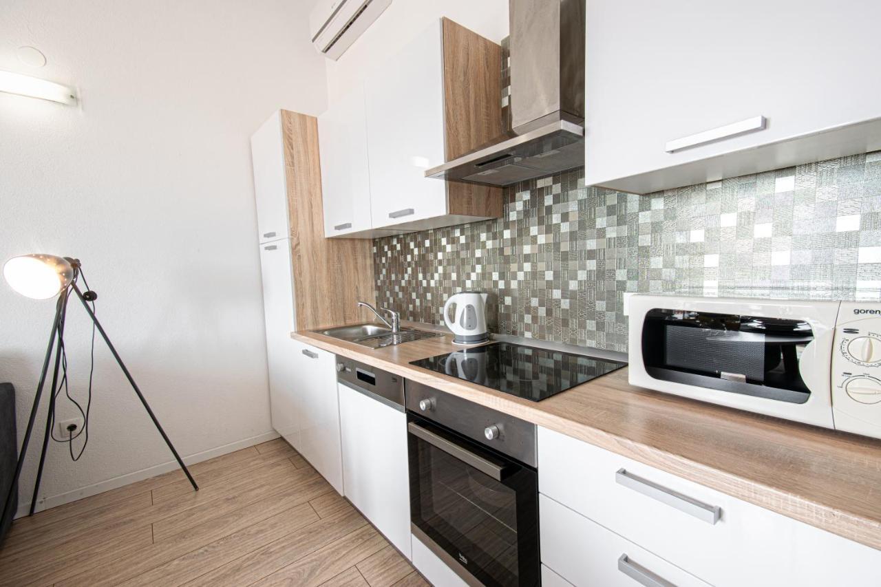 Apartments Villa Luce Makarska Bagian luar foto