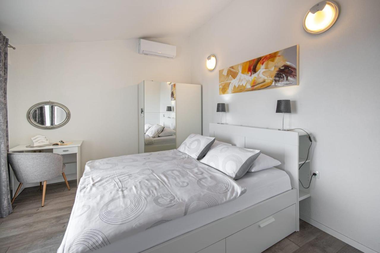 Apartments Villa Luce Makarska Bagian luar foto