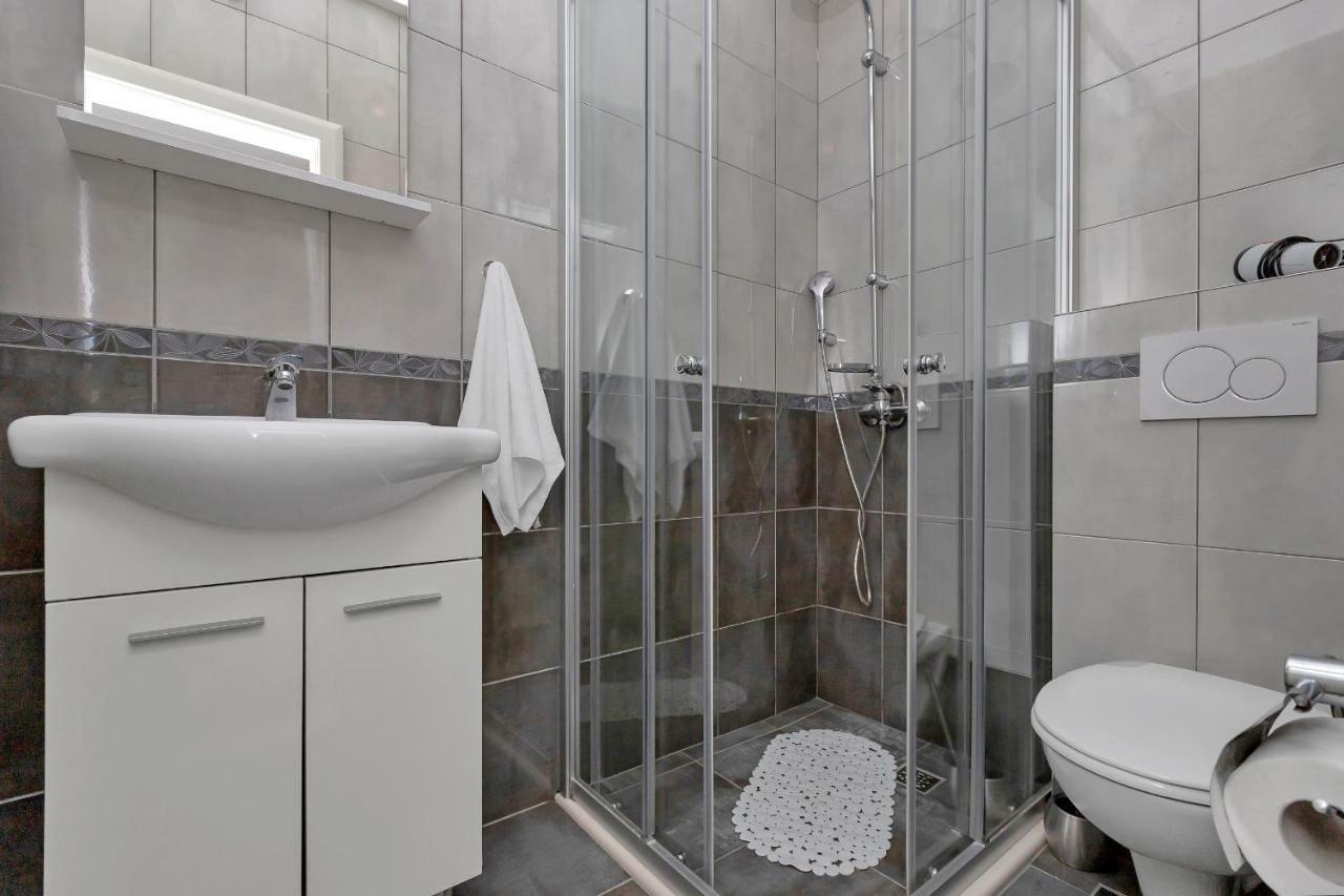 Apartments Villa Luce Makarska Bagian luar foto