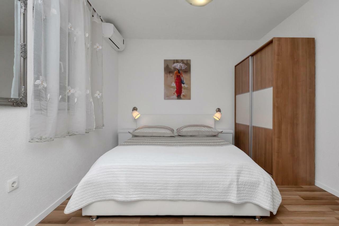 Apartments Villa Luce Makarska Bagian luar foto